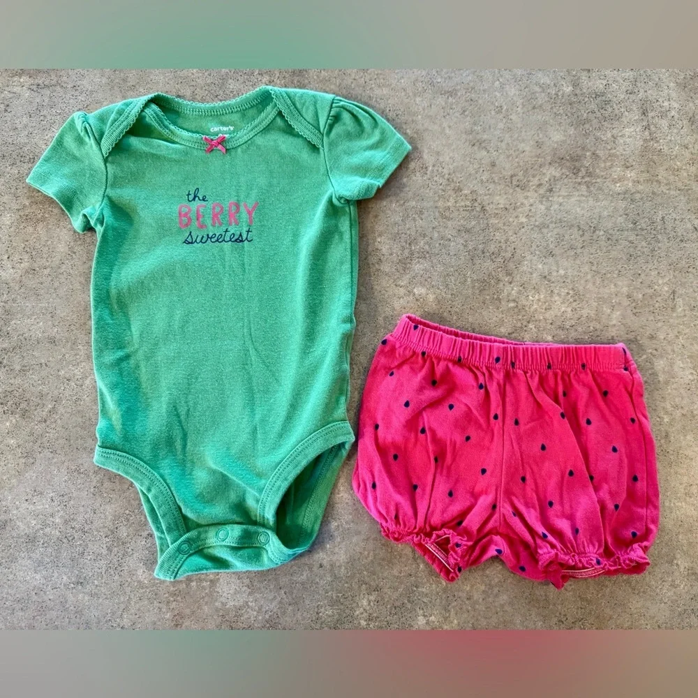 Carter's - Baby Girl Matching Berry Set Vibrant Green Baby Bodysuit,Size9M